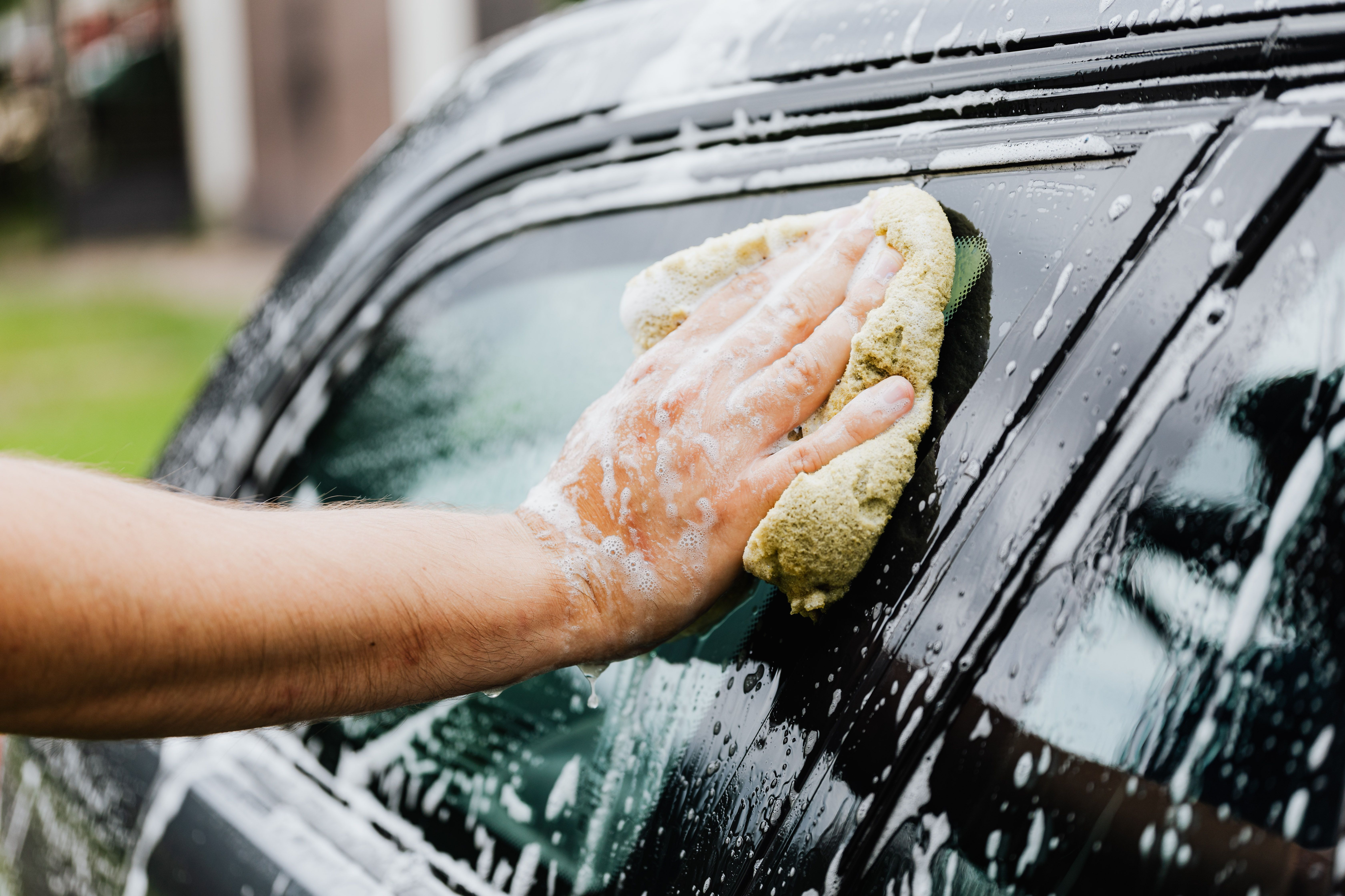 Hand car wash service in Katy TX